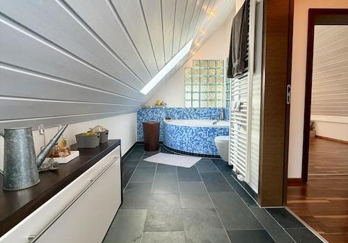 Badezimmer 2