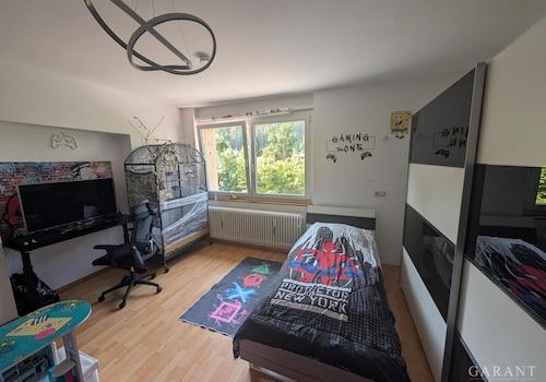 Zimmer 2 2. OG B1