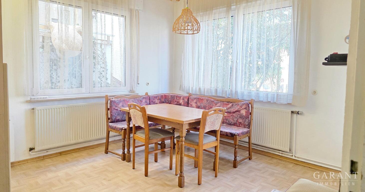 UG Raum 1