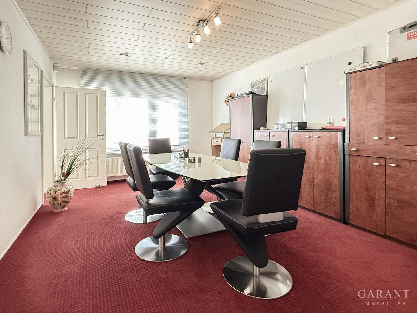 Schlafzimmer 3-2