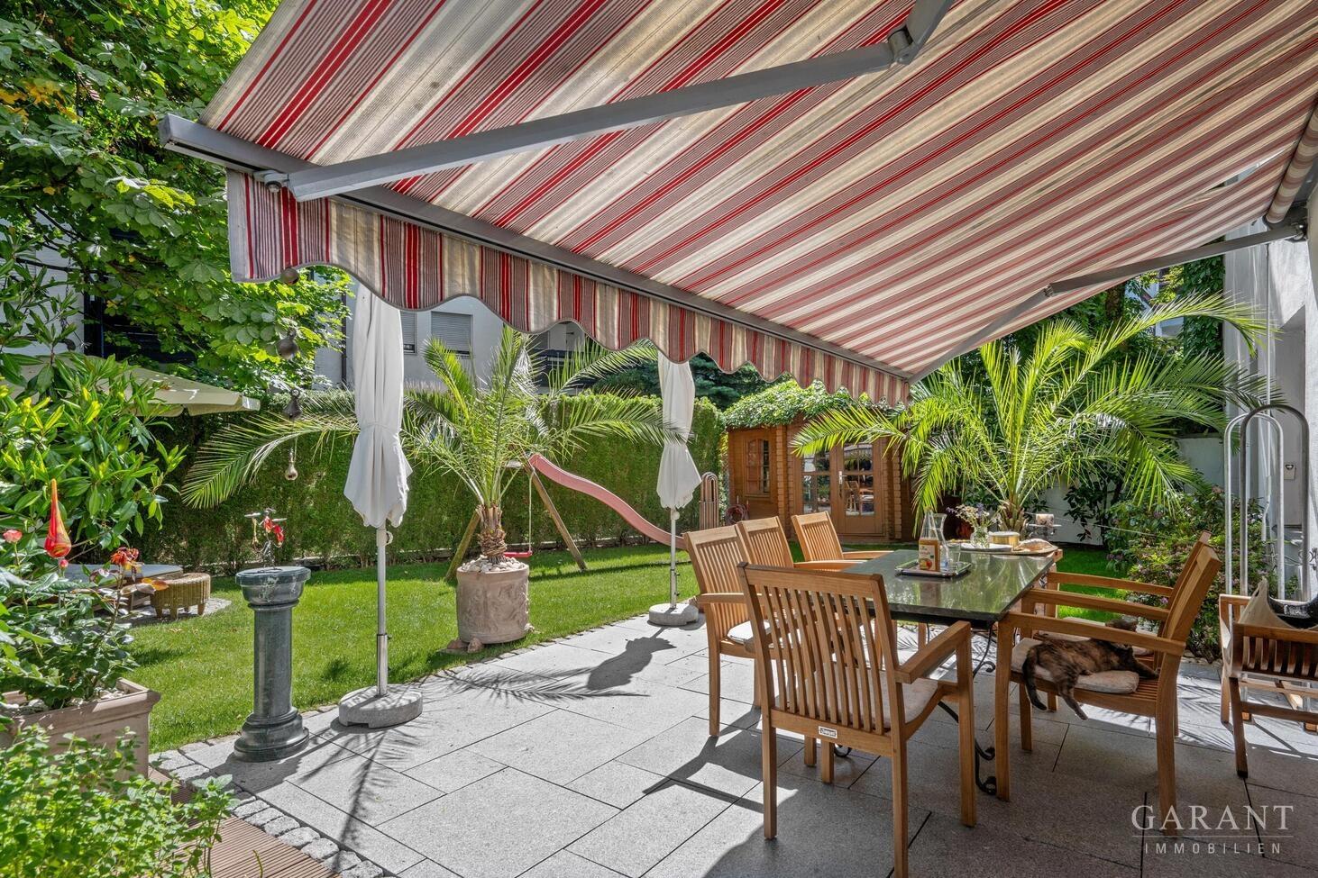 Sonnige Terrasse