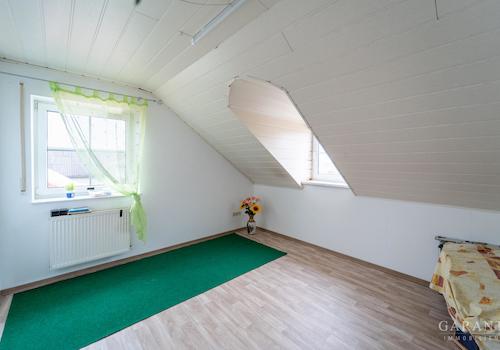 Schlafzimmer 3