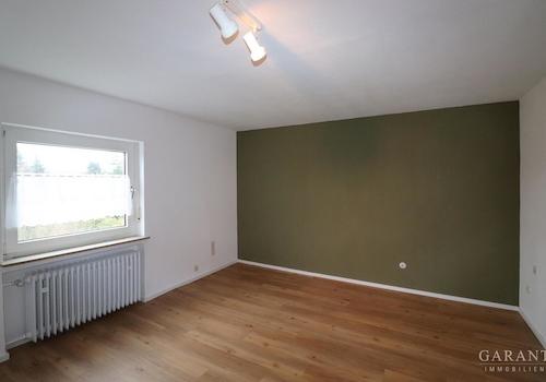 Zimmer 1 OG