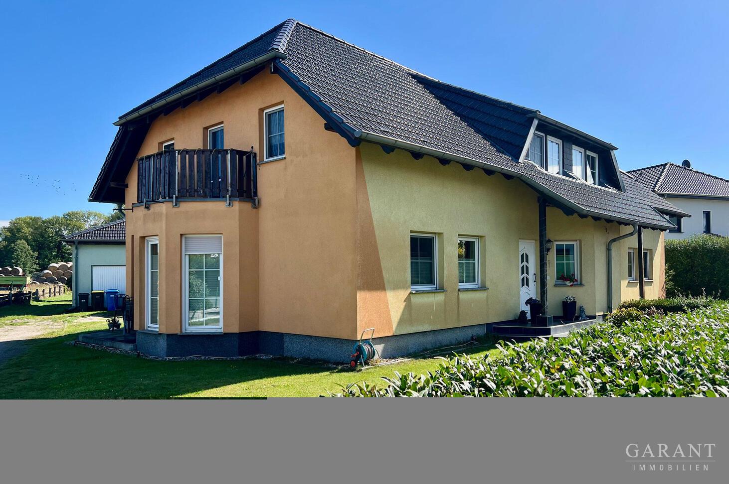 Hausansicht Seite
