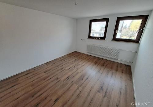 Zimmer renoviert OG