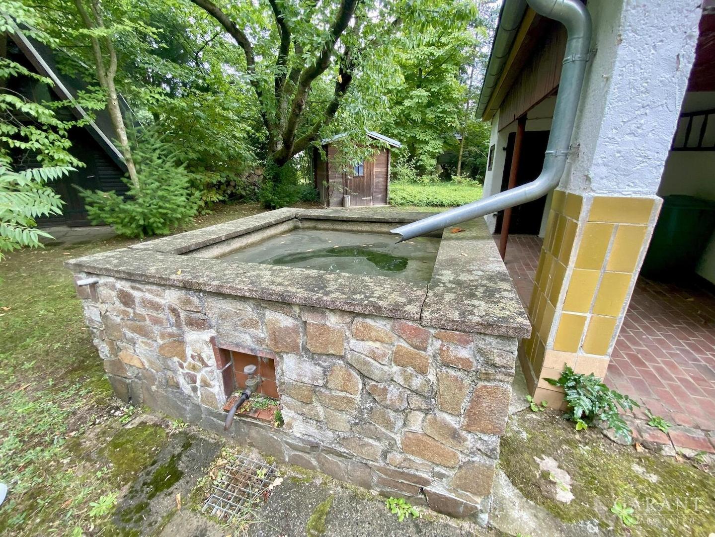 Wasserbecken