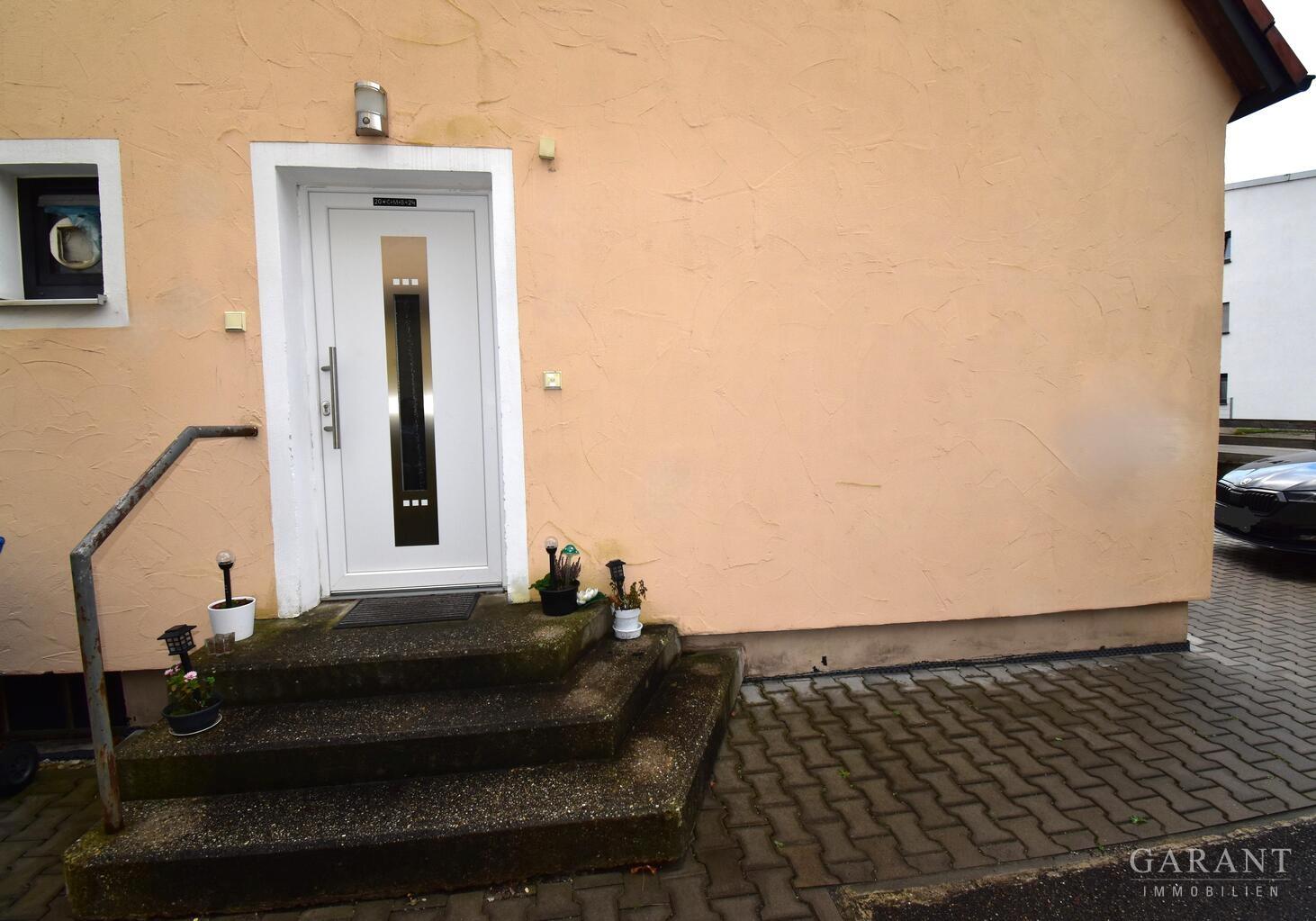 Haustüre Wohnung 2
