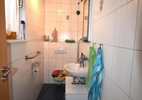 Gäte-WC Whg. 1