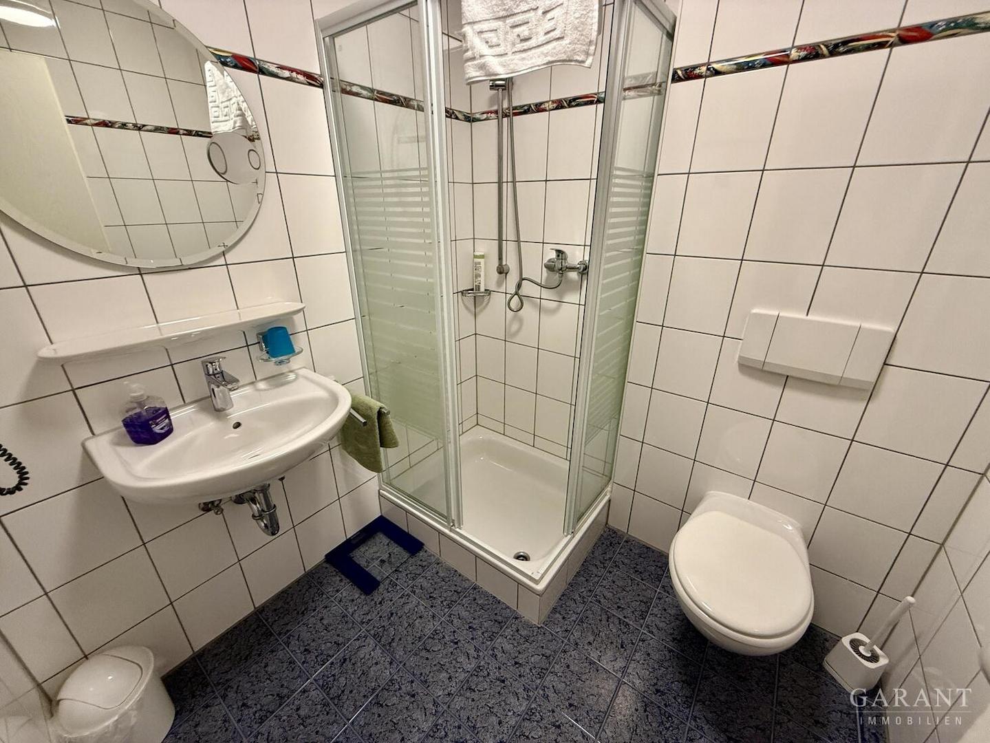 Badezimmer EG (4)