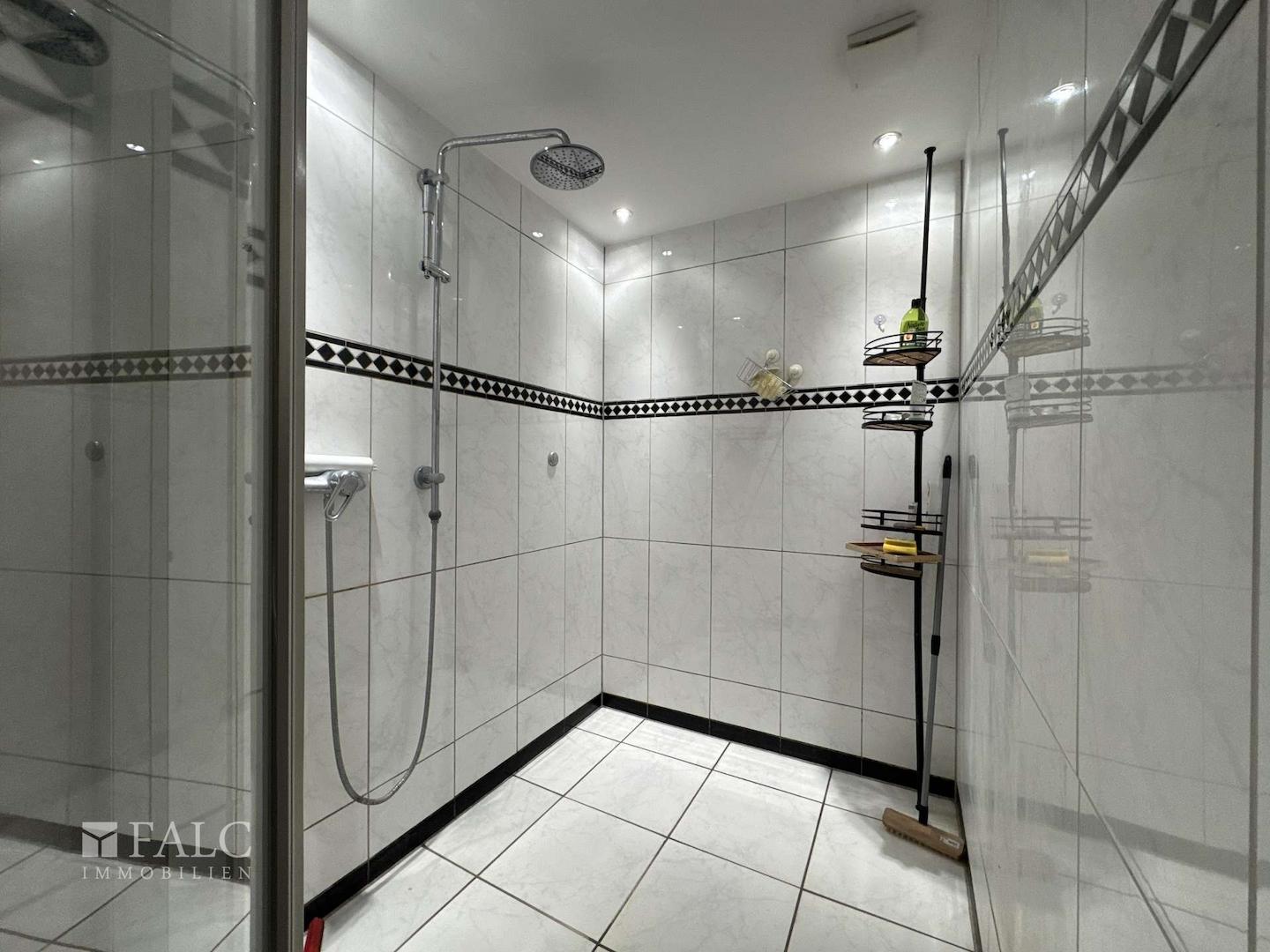 Dusche