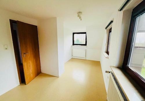Zimmer 2 OG