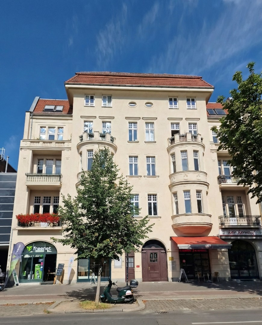 Gebäude