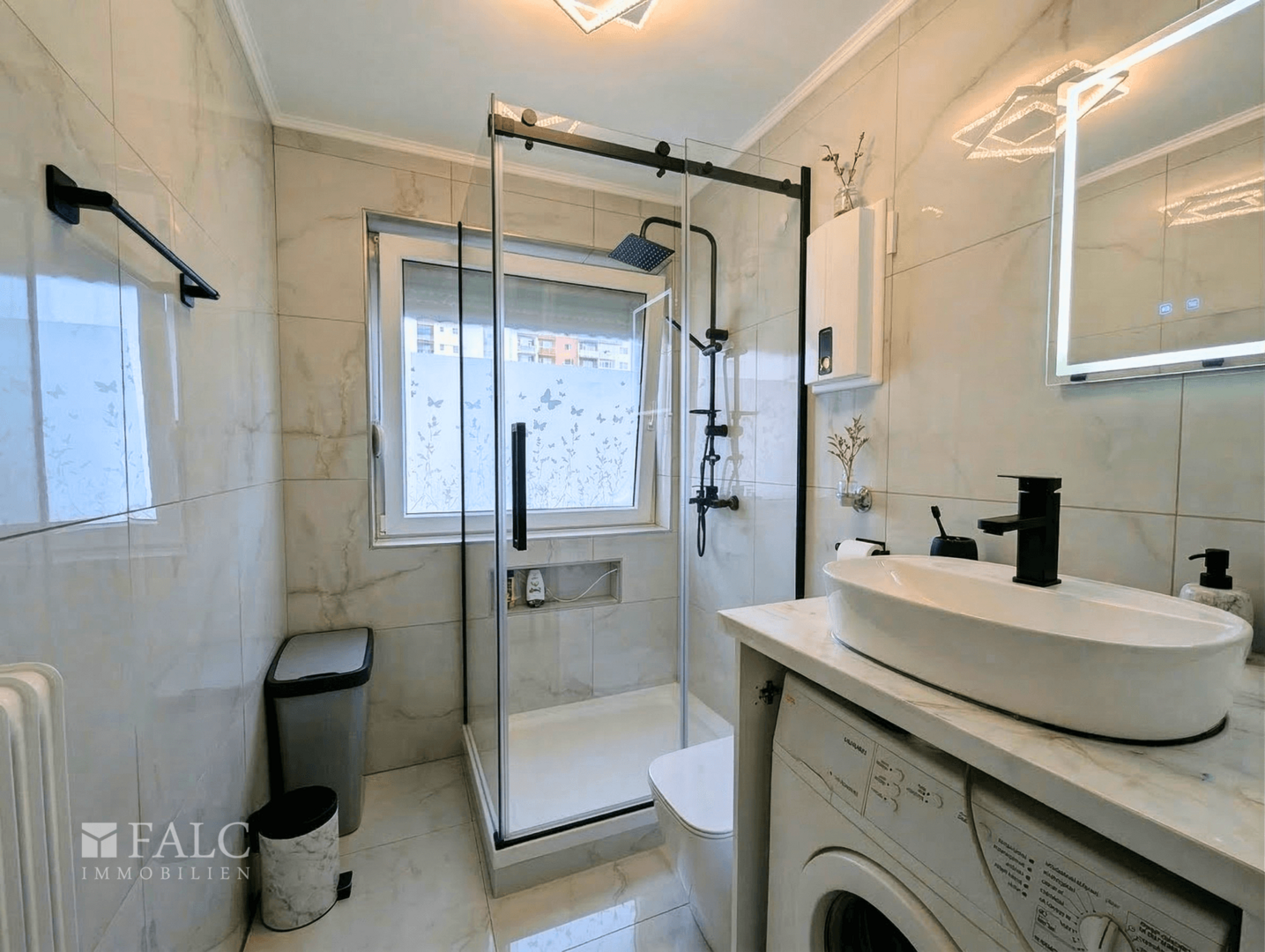 Badezimmer (bearbeitet)