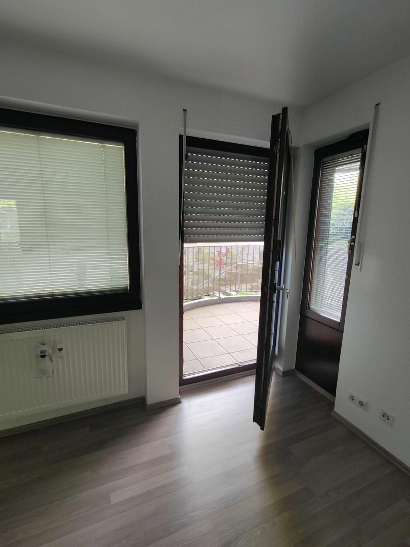 Austritt Wohnzimmer Balkon