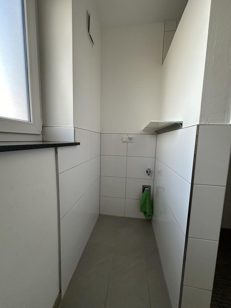 DG:  Tageslichtduschbad 3