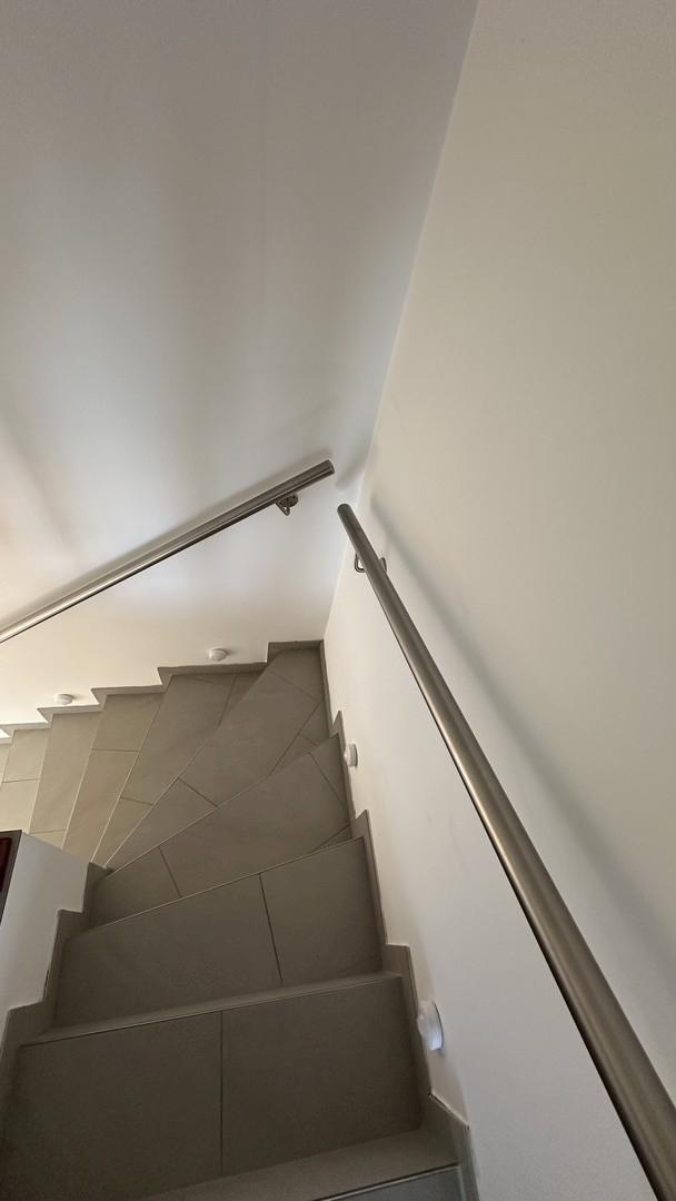 Blick Treppe runter 2
