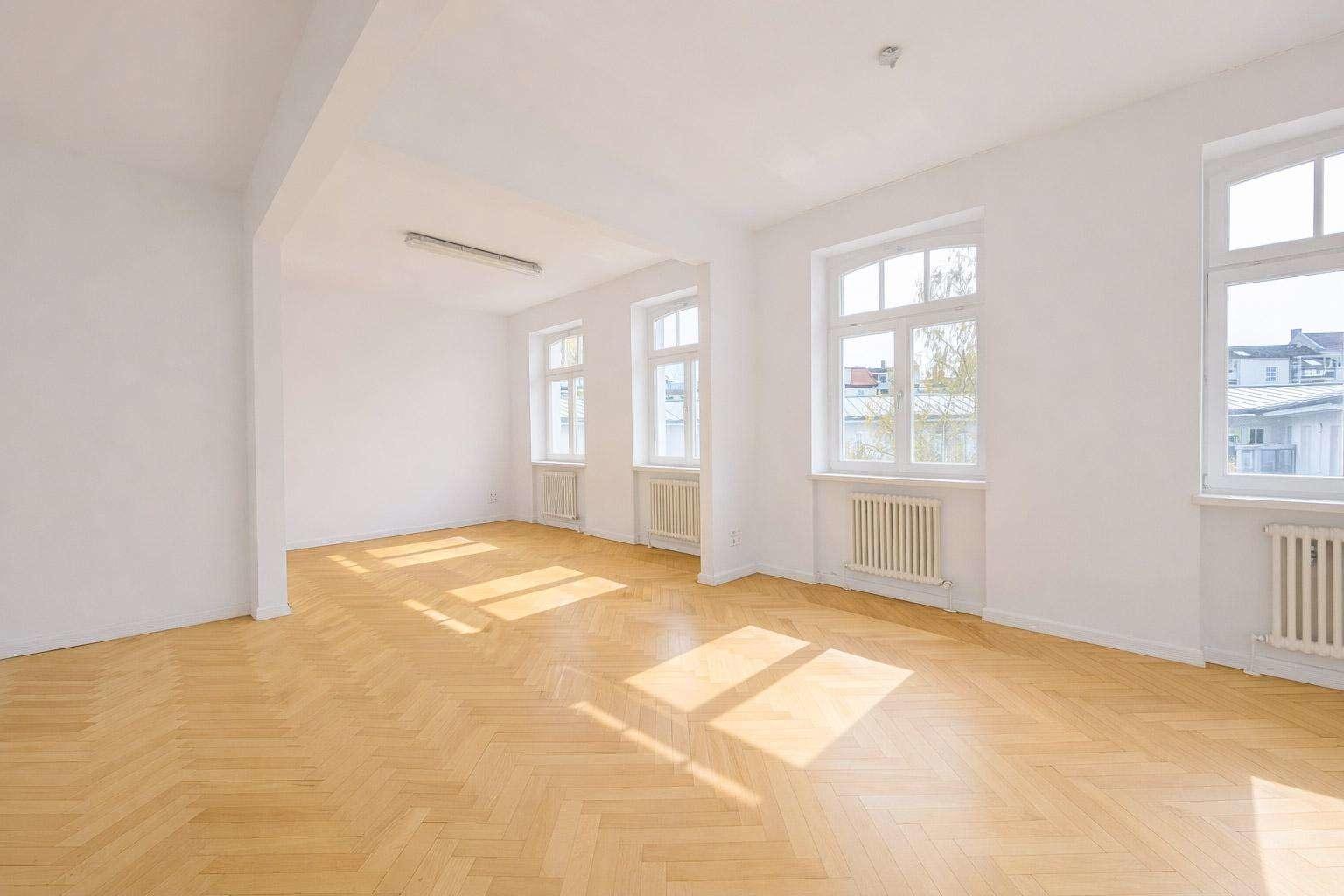 Büro 4