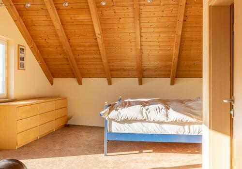 Stilvolles Einfamilienhaus mit traumhaftem Ausblick, Doppelgarage & Vollunterkellerung