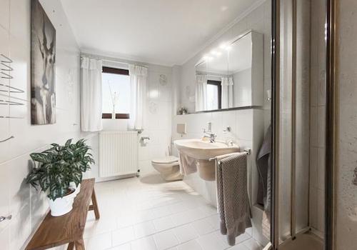Badezimmer 1