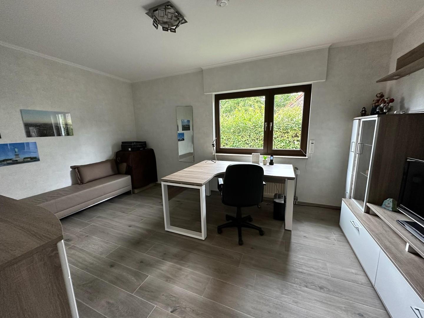 Arbeitszimmer EG