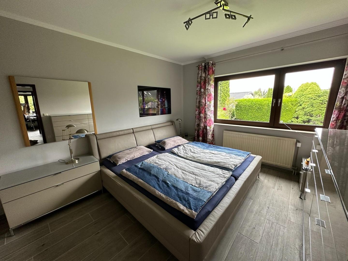 Schlafzimmer EG