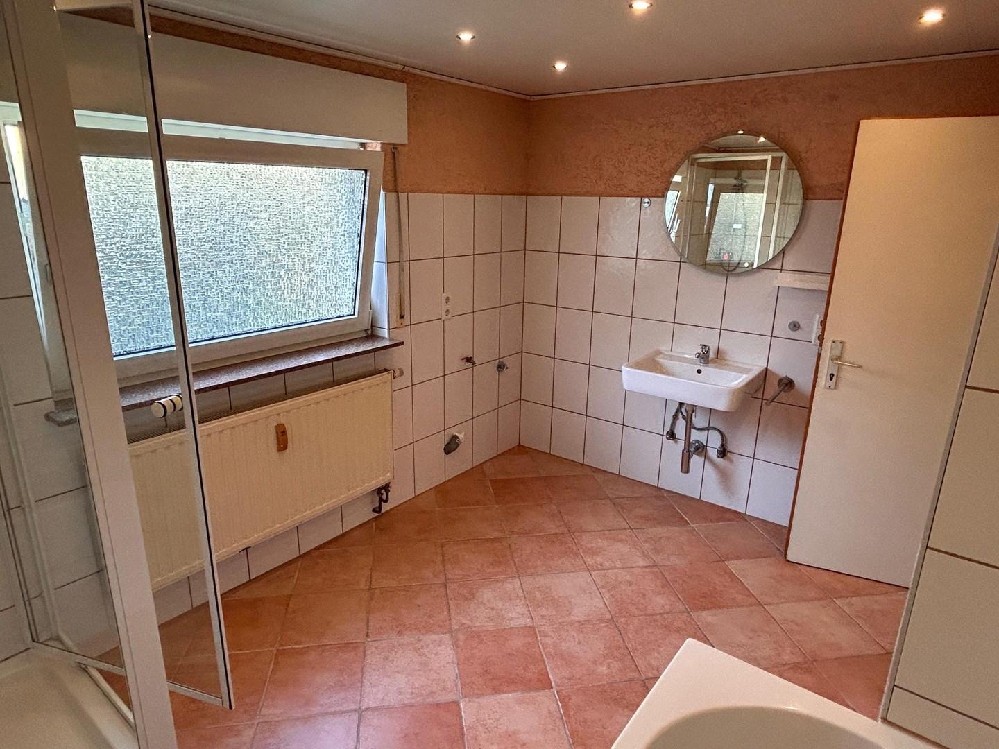 Bad große Wohnung