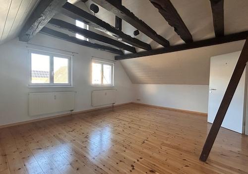 Zimmer_5 große Wohnung_leer