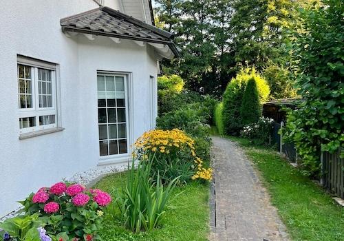Seitenzugang zum Garten
