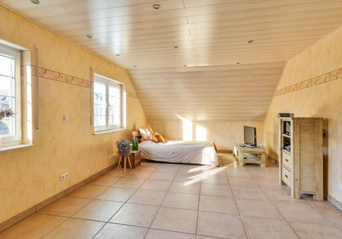 Großes Studio / Kinderzimmer