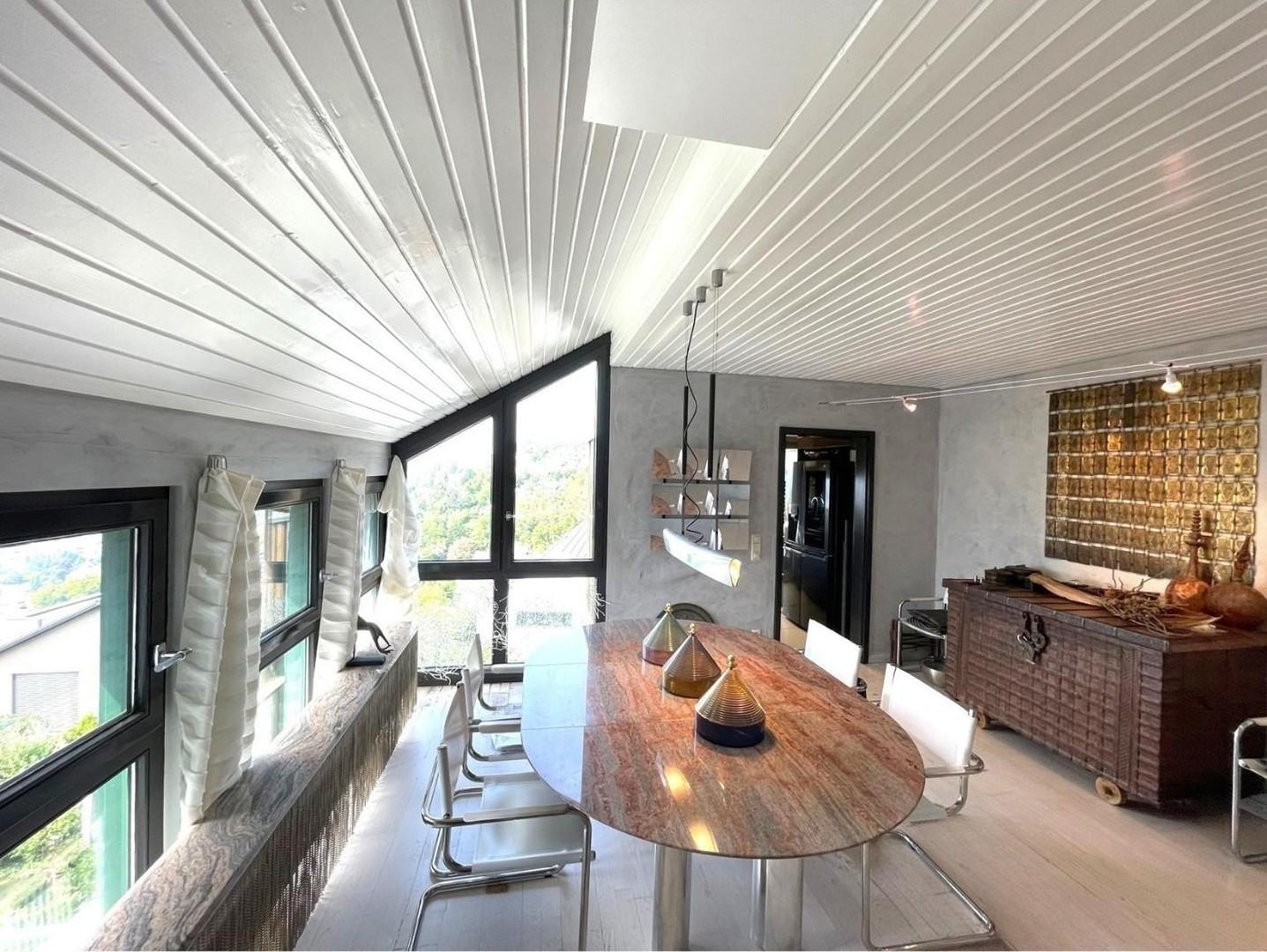Dining Room am Tag