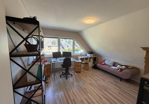 Schlafzimmer / Büro 2