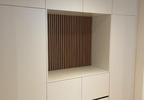 Garderobenschrank im Flur