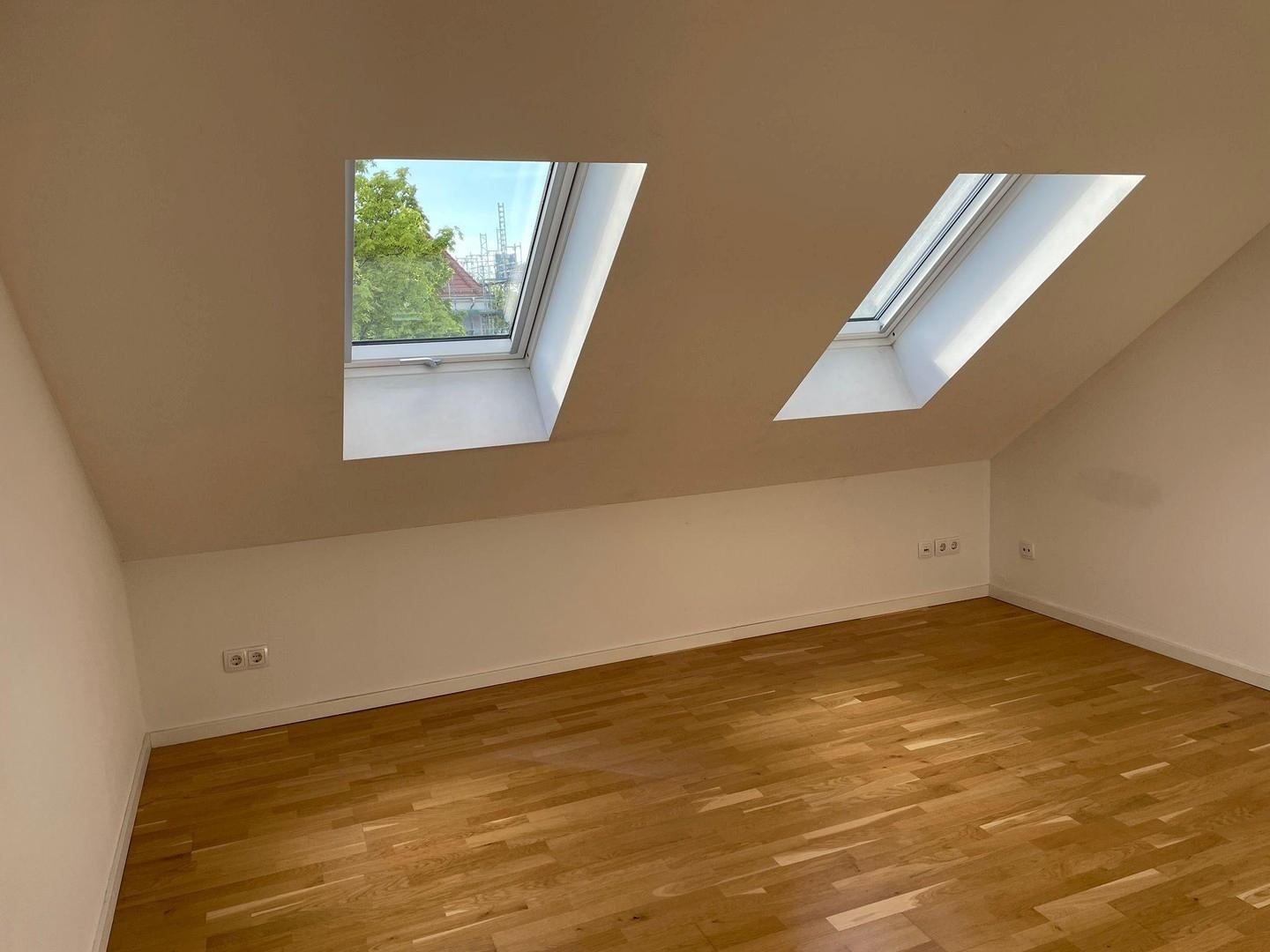 Schlafzimmer 2 im Dachgeschoss