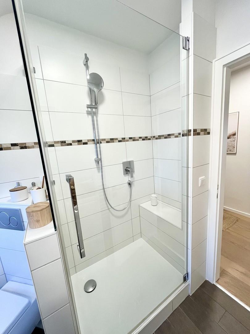 Bad - Dusche (groß)