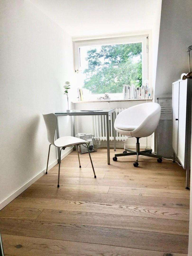 Kleines Zimmer - 1 von 2 