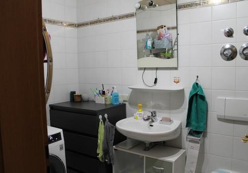 Badezimmer I