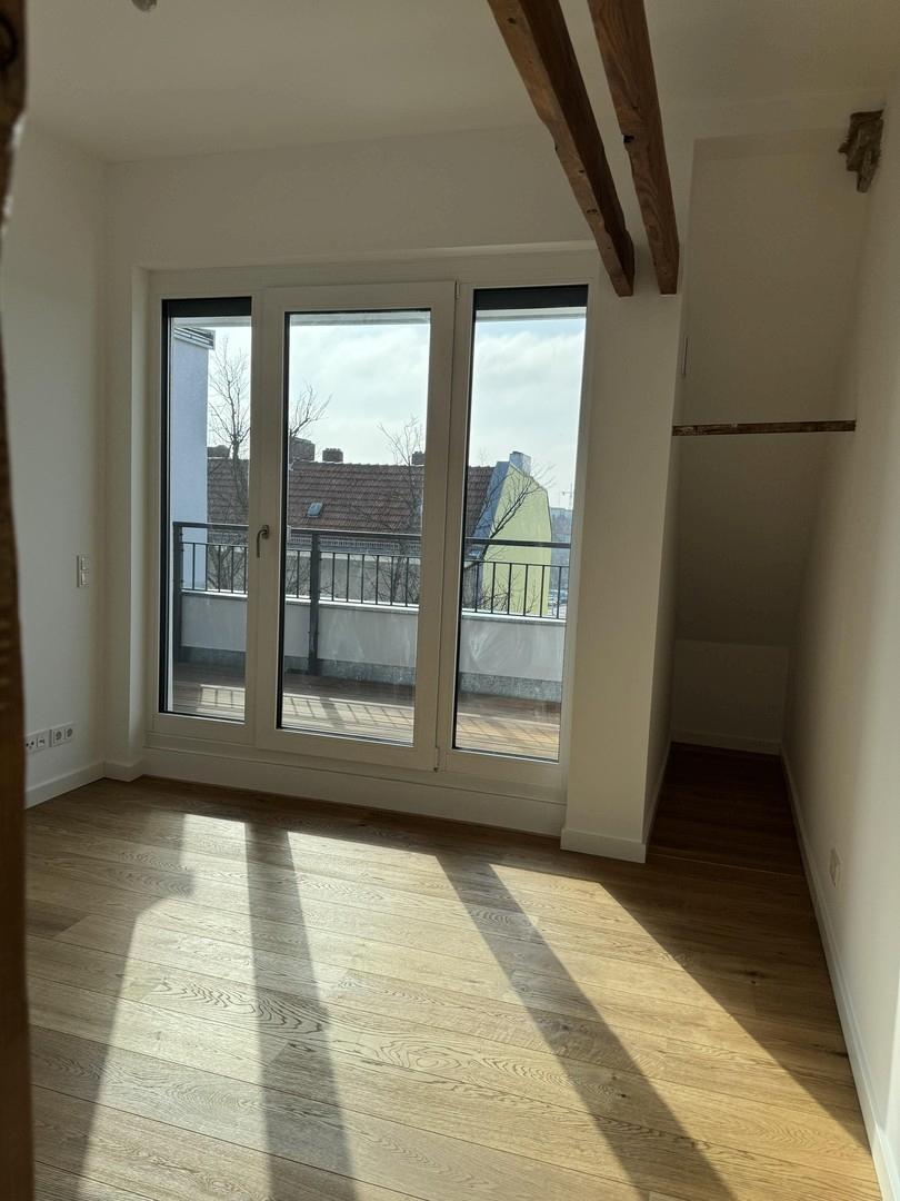 Zimmer 2 - Blick zur Terrasse