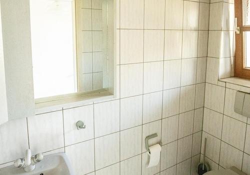 Gäste-WC EG