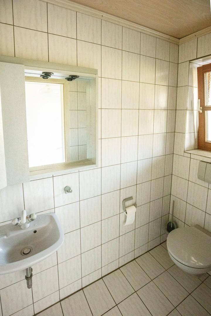 Gäste-WC EG