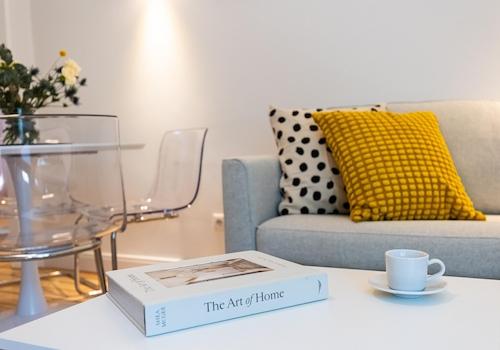 5.	Wohnzimmer Bild 03