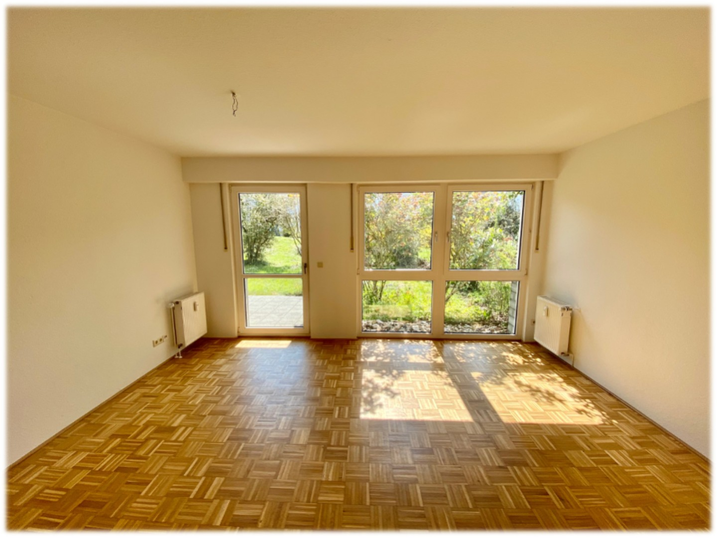 Wohnzimmer mit Terrassenzugang
