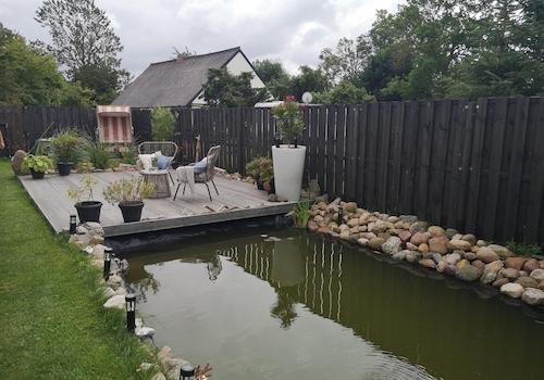 Garten mit Teich 
