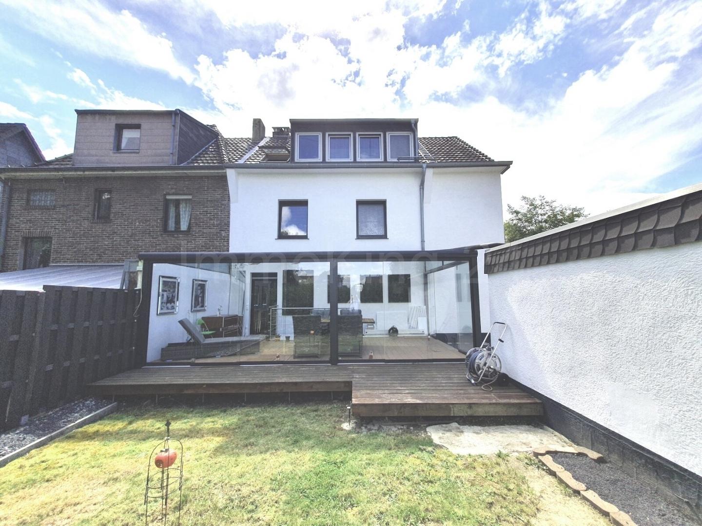 HAUS - ANSICHT