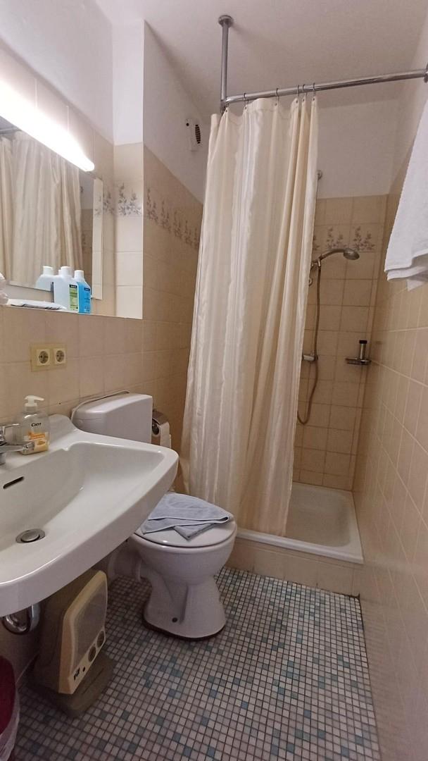 7 Duschbad/WC