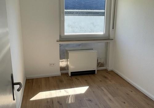 Kinderzimmer/Büro 1