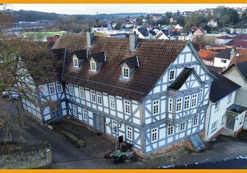Blick auf das Anwesen