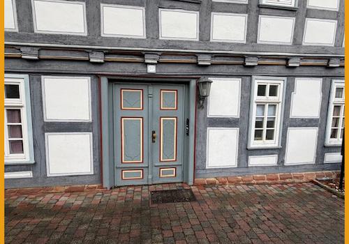 Blick auf die Eingangstür