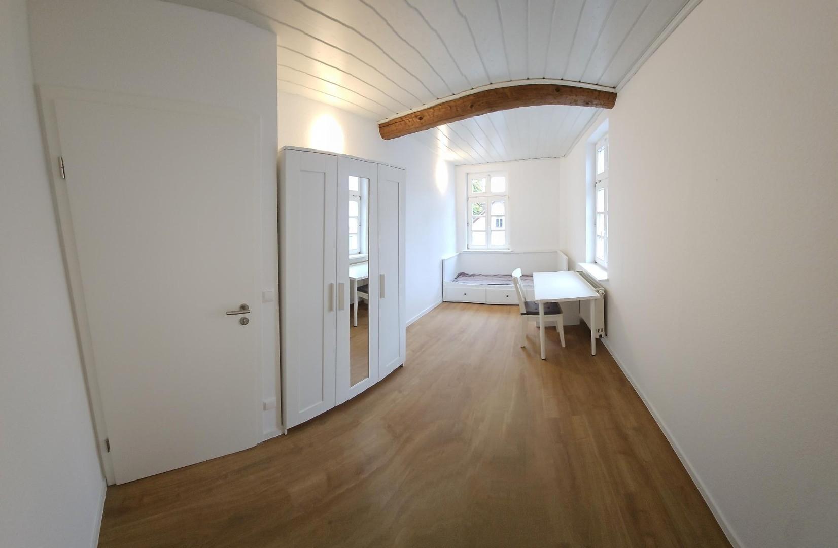 Zimmer 7 OG