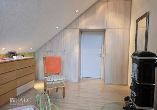 Wandschrank Kinderzimmer Durchgang Bad