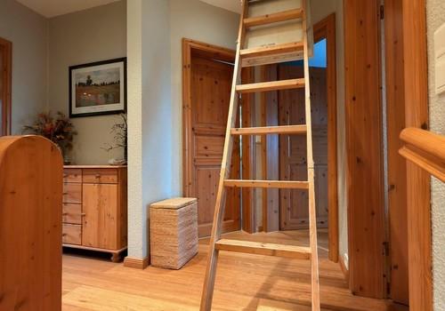 Klapptreppe zum Spitzboden